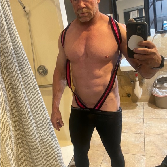 Meet your Posher, Mike - Picture 6 of 6